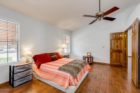 670 E Washington Ave, Gilbert, AZ 85234 photo 9