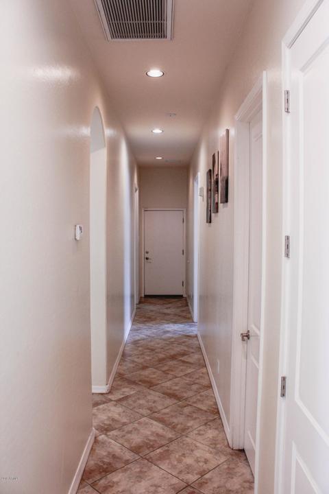 901 E Frances Ln, Gilbert, AZ 85295 photo 8