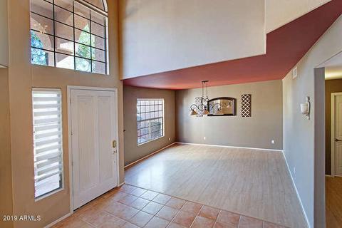 4617 E Briles Rd, Phoenix, AZ 85050 photo 7