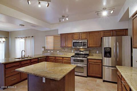 4617 E Briles Rd, Phoenix, AZ 85050 photo 14