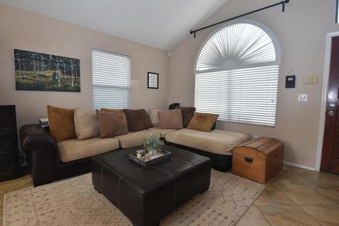 2766 E Rock Wren Rd, Phoenix, AZ 85048 photo 13