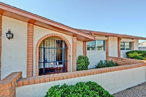 5224 N 40th Dr, Phoenix, AZ 85019 photo 18