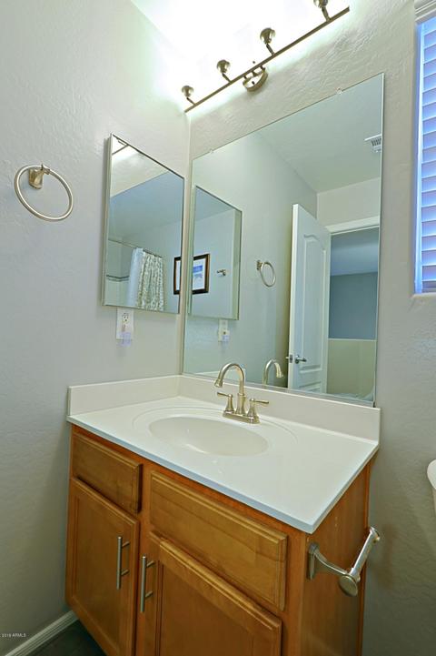 3827 E Pollack St, Phoenix, AZ 85042 photo 21