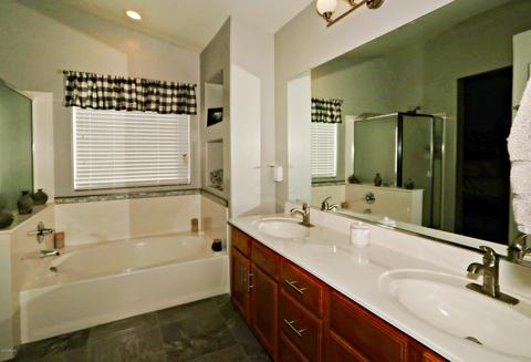 3827 E Pollack St, Phoenix, AZ 85042 photo 15
