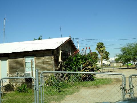 506 E Centre Ave, Buckeye, AZ 85326 photo 2