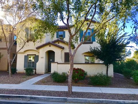 4049 E Devon Dr, Gilbert, AZ 85296 photo 1