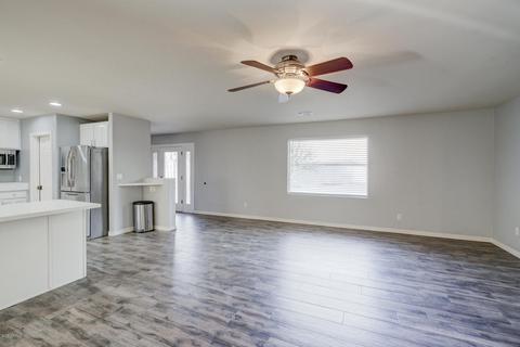4614 E Waltann Ln, Phoenix, AZ 85032 photo 9