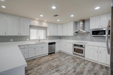 4614 E Waltann Ln, Phoenix, AZ 85032 photo 1