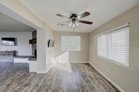 4614 E Waltann Ln, Phoenix, AZ 85032 photo 11