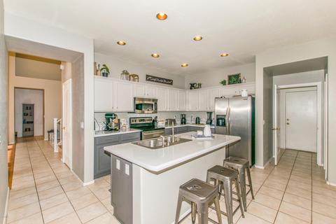 1683 E Spur St, Gilbert, AZ 85296 photo 8