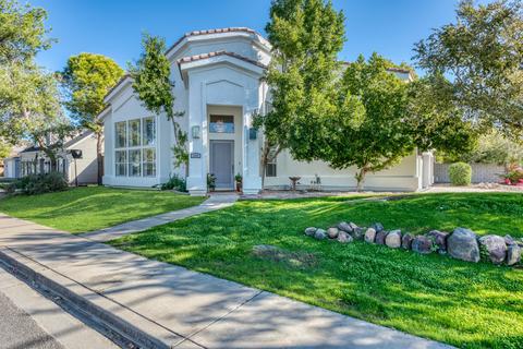 1302 E Harmont Dr, Phoenix, AZ 85020 photo 2