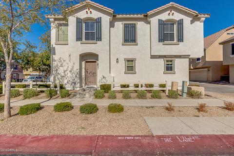 446 N Alder Ct, Gilbert, AZ 85233 photo 1