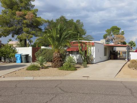 2546 E Morrow Dr, Phoenix, AZ 85050 photo 2