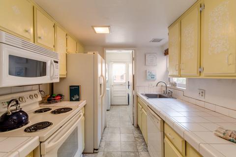 1154 E Cochise Dr, Phoenix, AZ 85020 photo 8