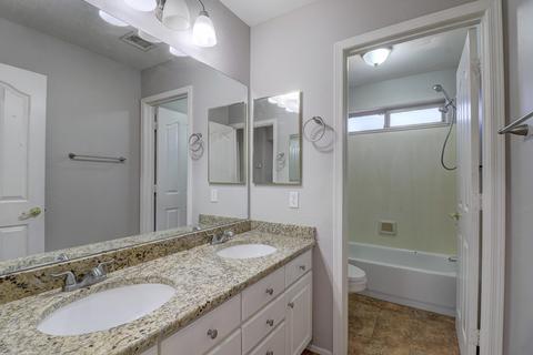 527 W Johnson Dr, Gilbert, AZ 85233 photo 28