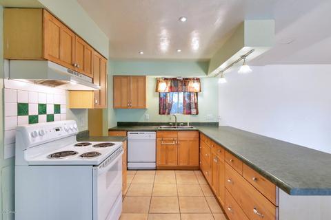 2052 N 25th St, Mesa, AZ 85213 photo 12