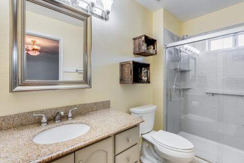 2820 E Laurel Ln, Phoenix, AZ 85028 photo 33
