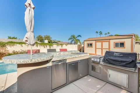 2820 E Laurel Ln, Phoenix, AZ 85028 photo 37