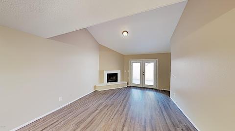 2124 E Center Ln #3, Tempe, AZ 85281 photo 2