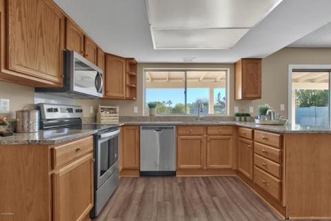 4621 E Sunrise Dr, Phoenix, AZ 85044 photo 8