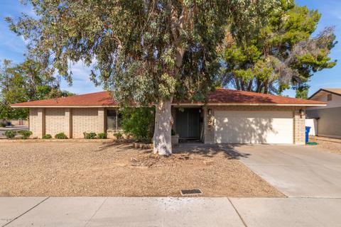 1054 E Magdalena Dr, Tempe, AZ 85283 photo 2