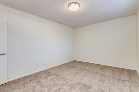1054 E Magdalena Dr, Tempe, AZ 85283 photo 41