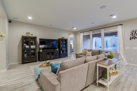 1421 E Beth Dr, Phoenix, AZ 85042 photo 12