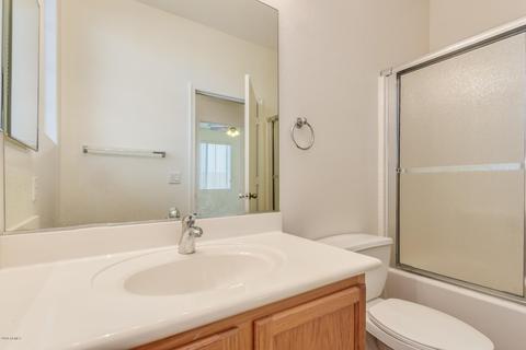 127 E Constitution Ct, Gilbert, AZ 85296 photo 16