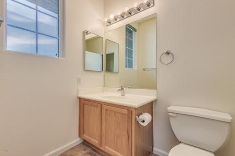 127 E Constitution Ct, Gilbert, AZ 85296 photo 15