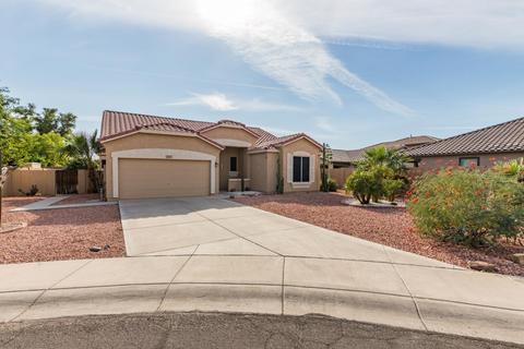 127 E Constitution Ct, Gilbert, AZ 85296 photo 2