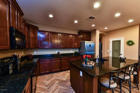 2772 E Carob Dr, Gilbert, AZ 85298 photo 19