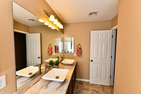 2772 E Carob Dr, Gilbert, AZ 85298 photo 37
