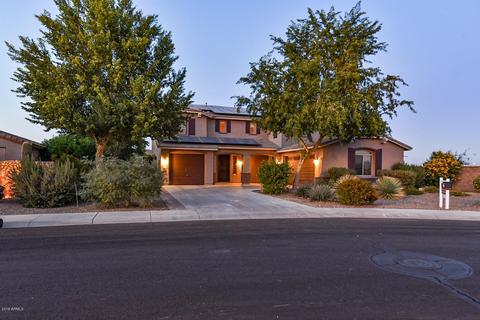 2772 E Carob Dr, Gilbert, AZ 85298 photo 2