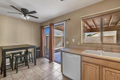 998 E Greenlee Ave, Apache Junction, AZ 85119 photo 5