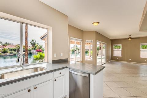 1149 E Artesian Way, Gilbert, AZ 85234 photo 9
