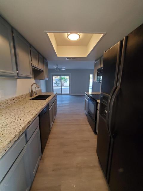 3827 E Wethersfield Rd, Phoenix, AZ 85032 photo 13