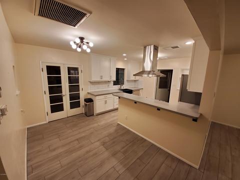 2135 E Clarendon Ave, Phoenix, AZ 85016 photo 9
