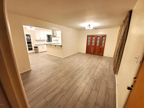 2135 E Clarendon Ave, Phoenix, AZ 85016 photo 3