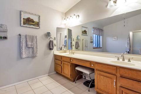 809 E Meadow Ln, Phoenix, AZ 85022 photo 5