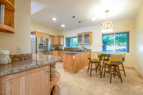 31 E Kaler Dr, Phoenix, AZ 85020 photo 10