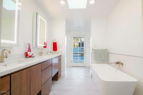 31 E Kaler Dr, Phoenix, AZ 85020 photo 14