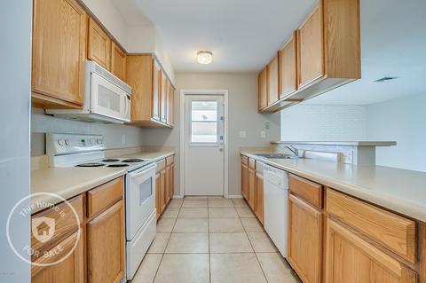 2440 E Manhatton Dr, Tempe, AZ 85282 photo 2