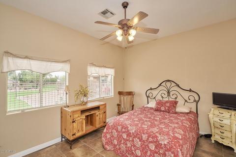 259 E Palomino Ct, Gilbert, AZ 85296 photo 35
