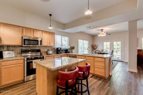 4300 E Desert Ln, Gilbert, AZ 85234 photo 17