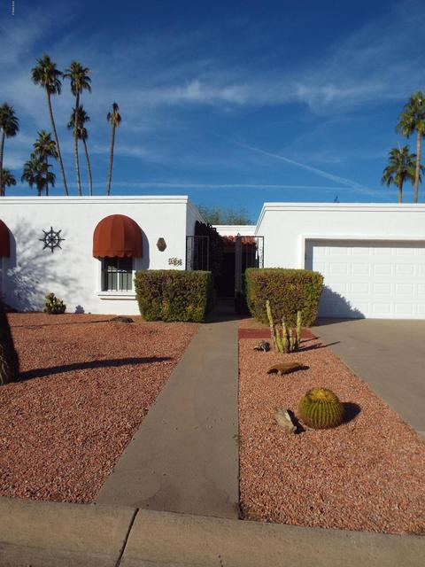 102 E Calavar Rd, Phoenix, AZ 85022 photo 2