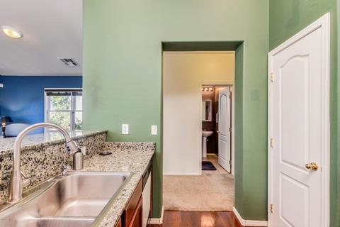 2105 E Fraktur Rd, Phoenix, AZ 85040 photo 10