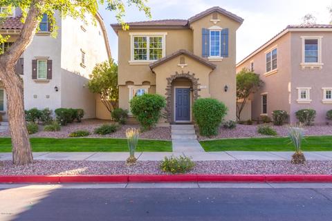 2105 E Fraktur Rd, Phoenix, AZ 85040 photo 1