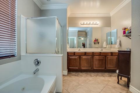 3329 E Ravenswood Dr, Gilbert, AZ 85298 photo 21