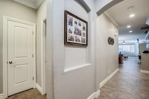 3329 E Ravenswood Dr, Gilbert, AZ 85298 photo 5
