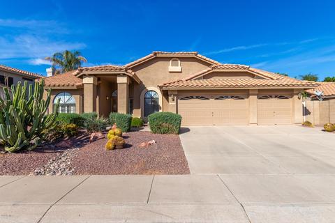 1238 W Iris Dr, Gilbert, AZ 85233 photo 2